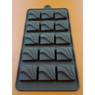 Szilikon csoki öntő szögletes bonbon forma 15 darabos 